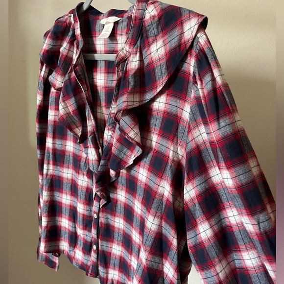 H&M Plaid Ruffle Front Blouse - Picture 3 of 8